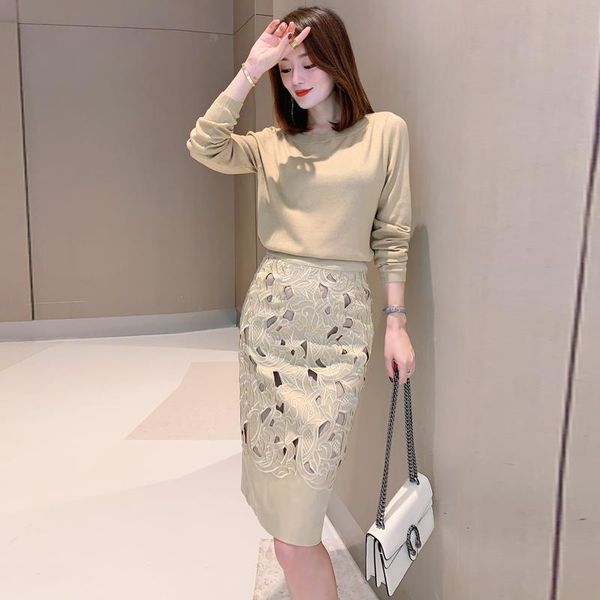 two piece dress knitted stretch long sleeve apricot embroidery flowers hollow skirt women two-piece suit 2021 spring summer, White
two piece dress knitted stretch long sleeve apricot embroidery flowers hollow skirt women two-piece suit 2021 spring summer, White