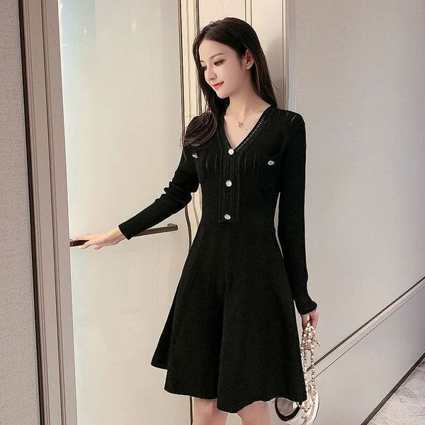 jacquard casual fashion dresses high grade small fragrant sweater knitting long sleeve bottoming dress in autumn and winter, Black;gray
jacquard casual fashion dresses high grade small fragrant sweater knitting long sleeve bottoming dress in autumn and winter, Black;gray