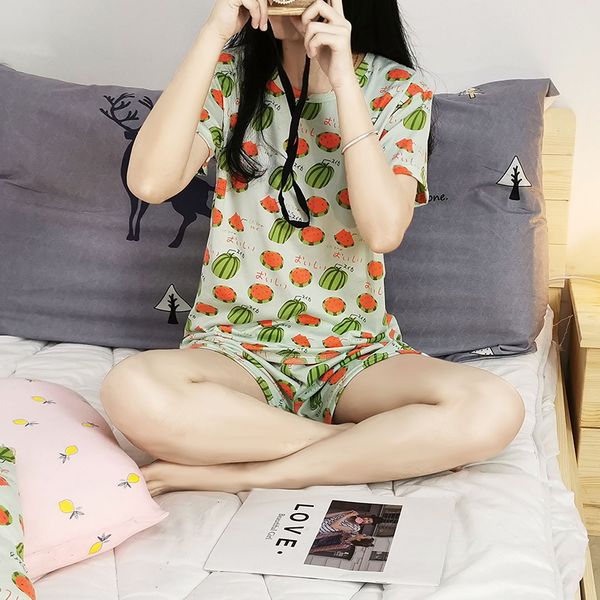 women's short sleeve shorts suit leisure comfortable sleepwear printed round neck pullover two piece summer pajamas, Black;red
women's short sleeve shorts suit leisure comfortable sleepwear printed round neck pullover two piece summer pajamas, Black;red
