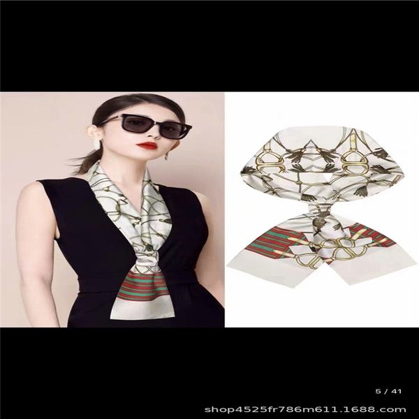J8AS autumn and winter silk ties women'stemperament scarf cravat small fragrance simple korean fashion silk scarf square towel square towel, Black;gray
J8AS autumn and winter silk ties women'stemperament scarf cravat small fragrance simple korean fashion silk scarf square towel square towel, Black;gray