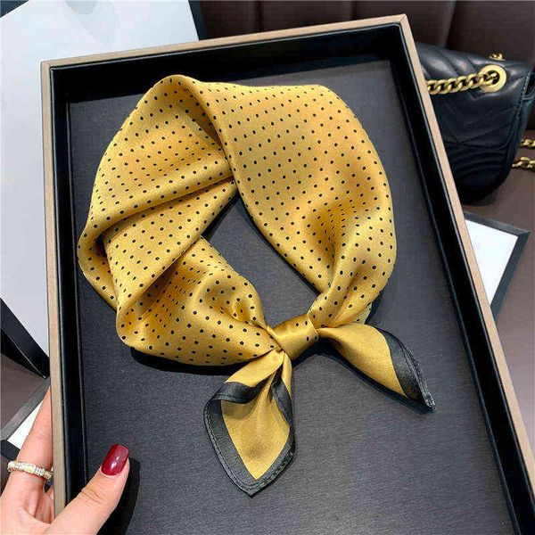scarves korean version real square female summer foreign style temperament small scarf mulberry silk, Blue;gray
scarves korean version real square female summer foreign style temperament small scarf mulberry silk, Blue;gray