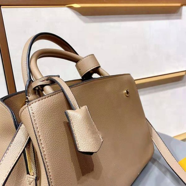 hip ysiykiy luxury class fashion woman bags designers purses ladies handbags totes women messenger bag
hip ysiykiy luxury class fashion woman bags designers purses ladies handbags totes women messenger bag