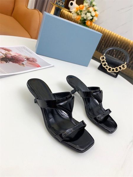 classics sandals fashion slippers slides floral brocade gear bottoms flip flops women shoes striped beach causal slipper, Red;white
classics sandals fashion slippers slides floral brocade gear bottoms flip flops women shoes striped beach causal slipper, Red;white