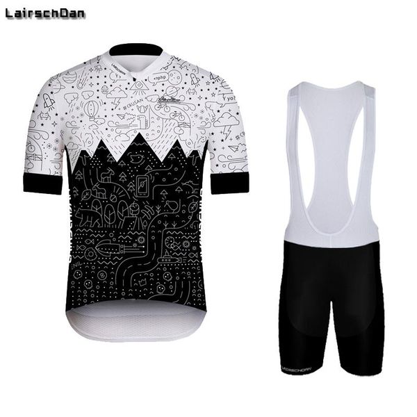 racing sets sptgrvo 2021 summer cycling jersey set breathable team sport bicycle clothing men bike mallot ciclismo hombre, Black;blue
racing sets sptgrvo 2021 summer cycling jersey set breathable team sport bicycle clothing men bike mallot ciclismo hombre, Black;blue