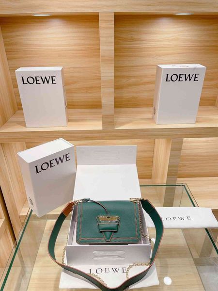 women luxurys designers bags 2021 tb organ chain strip small square litc crossbody bag totes designer handbag purse wallet handbags tote sw1
women luxurys designers bags 2021 tb organ chain strip small square litc crossbody bag totes designer handbag purse wallet handbags tote sw1
