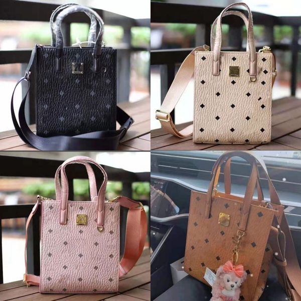 ladies shoulder bags, high-quality fashion printed leather messenger totes, banquet handbags
ladies shoulder bags, high-quality fashion printed leather messenger totes, banquet handbags