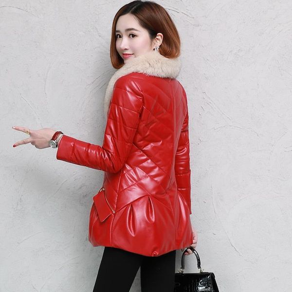 2021 winter new haining pu down cotton jacket women's short plush thickened imitation fur coat leather fashion, Black
2021 winter new haining pu down cotton jacket women's short plush thickened imitation fur coat leather fashion, Black