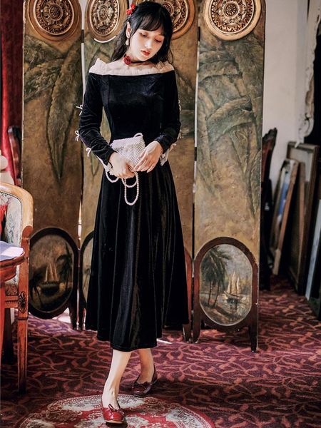 casual dresses make spot a word shoulder velvet french nail drill dress, Black;gray
casual dresses make spot a word shoulder velvet french nail drill dress, Black;gray