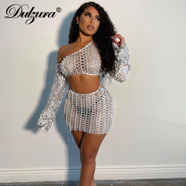burn-out hole women two piece set long sleeve crop mini skirt bodycon streetwear club party matching christmas, Black;white
burn-out hole women two piece set long sleeve crop mini skirt bodycon streetwear club party matching christmas, Black;white