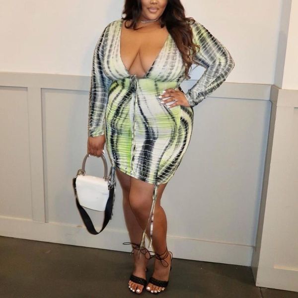 casual dresses 2021 summer african for women 4xl 5xl plus size printed v neck bodycon drawstring evening night club vestidos, Black;gray
casual dresses 2021 summer african for women 4xl 5xl plus size printed v neck bodycon drawstring evening night club vestidos, Black;gray