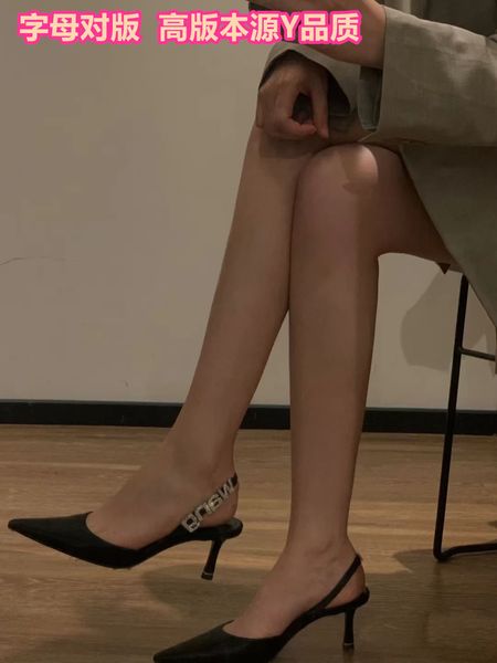 luxury dress shoes aw pointed thin women's 2021 spring and summer letters high heels king's same sandals, Black
luxury dress shoes aw pointed thin women's 2021 spring and summer letters high heels king's same sandals, Black