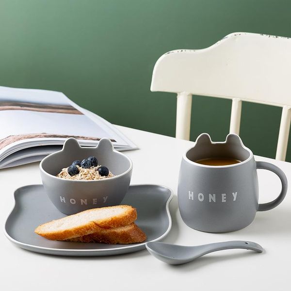 european style creative gold handle household mug afternoon tea coffee cup and saucer set mugs
european style creative gold handle household mug afternoon tea coffee cup and saucer set mugs