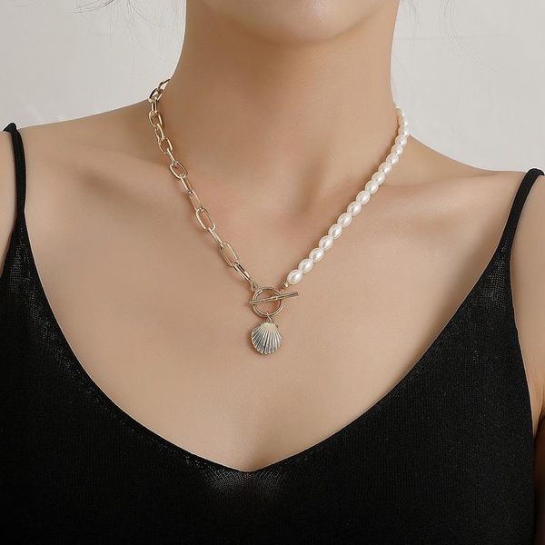 chokers 2021 fashion white pearl necklace for women choker shell pendant statement necklaces aesthetic charm beads female accessories, Golden;silver
chokers 2021 fashion white pearl necklace for women choker shell pendant statement necklaces aesthetic charm beads female accessories, Golden;silver