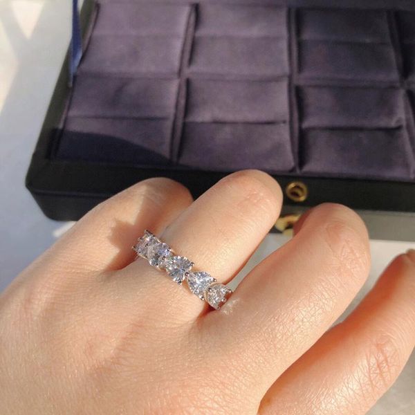 cluster rings luxury princess jewelry pure 925 sterling silver ring romantic heart stone for women party daily wedding engagement, Golden;silver
cluster rings luxury princess jewelry pure 925 sterling silver ring romantic heart stone for women party daily wedding engagement, Golden;silver