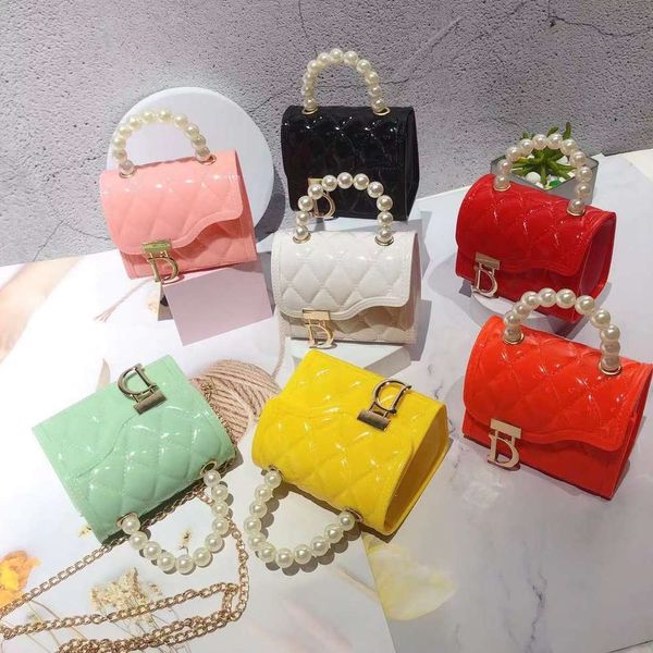 summer mini bag women 2021 fashion pearl chain small square versatile jelly one shoulder msenger bag
summer mini bag women 2021 fashion pearl chain small square versatile jelly one shoulder msenger bag