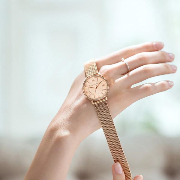 wristwatches women's luxury casual dress watches relogio feminino 2021 big ben design diamond quartz rhinestone, Slivery;brown
wristwatches women's luxury casual dress watches relogio feminino 2021 big ben design diamond quartz rhinestone, Slivery;brown