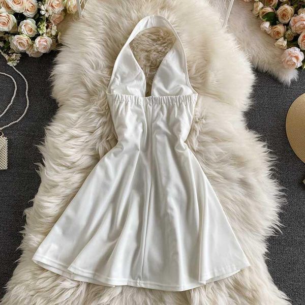 casual dresses backless 2021 spaghetti strap summer party vintage sundress boho runway sleeveless halter beach women solid dress, Black;gray
casual dresses backless 2021 spaghetti strap summer party vintage sundress boho runway sleeveless halter beach women solid dress, Black;gray