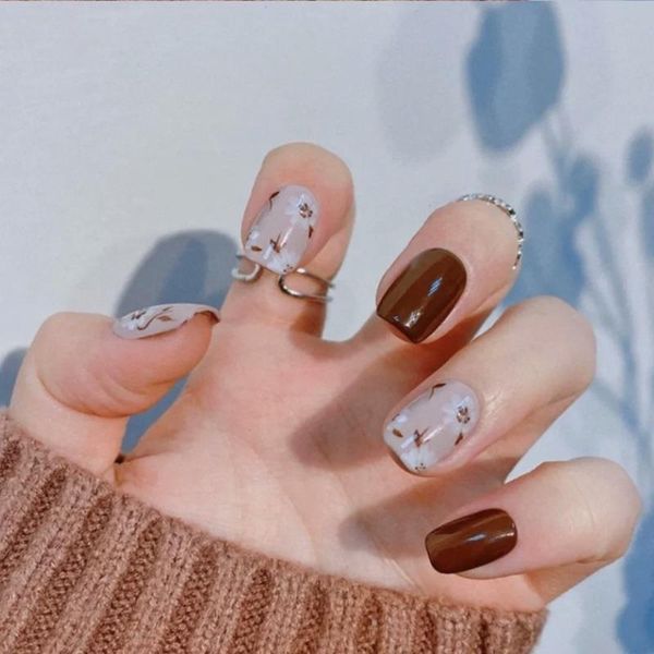 false nails 2021 ins latest explosion nail stickers fake finished online celebrity wearing a waterproof detachable, Red;gold