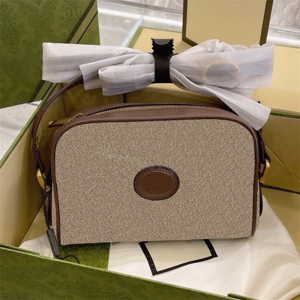 designer 2021 double g ladies duck camera bag handbags totes cartoon letter zipper flap bags interior slot pocket women fashion crossbody
designer 2021 double g ladies duck camera bag handbags totes cartoon letter zipper flap bags interior slot pocket women fashion crossbody
