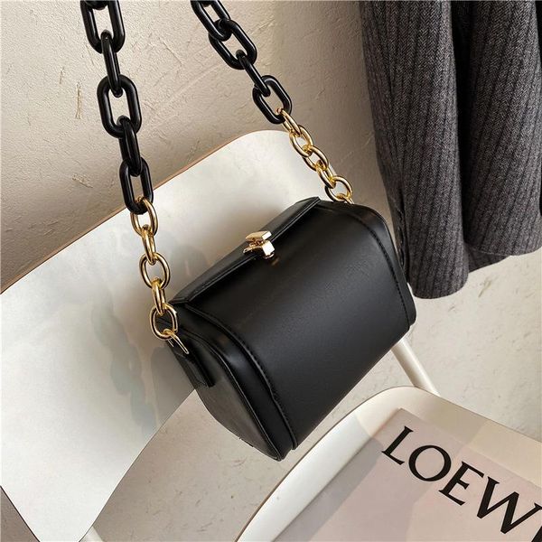evening bags fashion shoulder leather crossbody bag for women 2021 summer solid color messenger lady chain travel small han
evening bags fashion shoulder leather crossbody bag for women 2021 summer solid color messenger lady chain travel small han