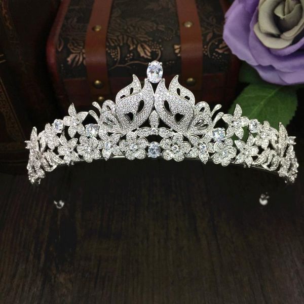 hair clips & barrettes paved full cubic zircon tiara vintage zirconia crown cz diadema bridal coroa wedding accessories bijoux cheveux wigo1, Golden;silver
hair clips & barrettes paved full cubic zircon tiara vintage zirconia crown cz diadema bridal coroa wedding accessories bijoux cheveux wigo1, Golden;silver