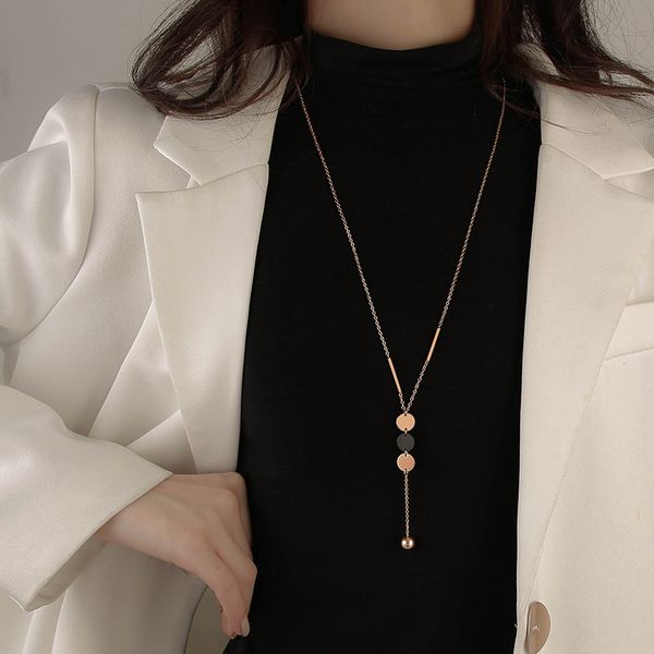 wafer sweater chain long new high-grade sweater chain necklace qiu dong female accessories, Silver
wafer sweater chain long new high-grade sweater chain necklace qiu dong female accessories, Silver