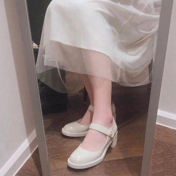 dress shoes 2022 retro mary jane summer thick bottom one line buckle women's net red french shallow mouth heel, Black
dress shoes 2022 retro mary jane summer thick bottom one line buckle women's net red french shallow mouth heel, Black