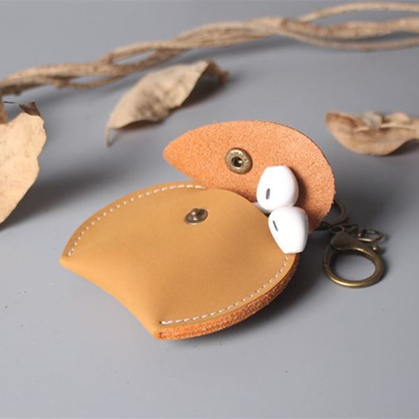 genuine leather coin purse sd cards storage bags earphone carry case earbud travel carrying pocket, Red;blue
genuine leather coin purse sd cards storage bags earphone carry case earbud travel carrying pocket, Red;blue