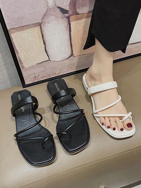 slippers rubber flip flops square heel beach shoes casual slides slipers women low med hawaiian block sabot luxury 2021 rome pu, Black
slippers rubber flip flops square heel beach shoes casual slides slipers women low med hawaiian block sabot luxury 2021 rome pu, Black