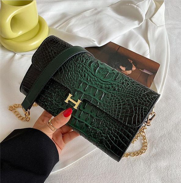factory wholesale leathers women shoulder bags simple atmospheric pressure flower handbags elegant crocodile womens envelope chain bag gradi, Black;red
factory wholesale leathers women shoulder bags simple atmospheric pressure flower handbags elegant crocodile womens envelope chain bag gradi, Black;red