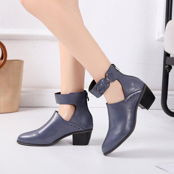 dress shoes 2021 autumn bow pointed comfortable versatile back zipper patent leather chunky heel, Black
dress shoes 2021 autumn bow pointed comfortable versatile back zipper patent leather chunky heel, Black