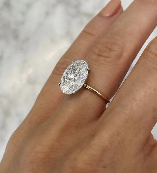 wedding rings simple big oval shinning stone engagement/wedding ring for women, Slivery;golden
wedding rings simple big oval shinning stone engagement/wedding ring for women, Slivery;golden