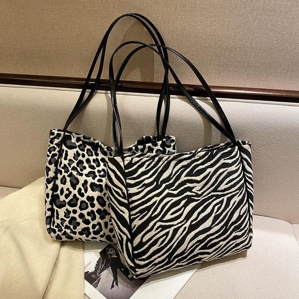 evening bags zebra leopard shoulder bag female crossbody for women bolsas feminina clutch bolsos mujer designer handbags high quality
evening bags zebra leopard shoulder bag female crossbody for women bolsas feminina clutch bolsos mujer designer handbags high quality