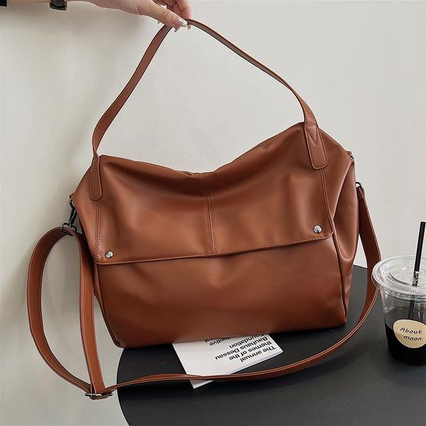evening bags lady soft pu leather messenger bag women quality handbags high capacity female designer portable shoulder for travel totes
evening bags lady soft pu leather messenger bag women quality handbags high capacity female designer portable shoulder for travel totes