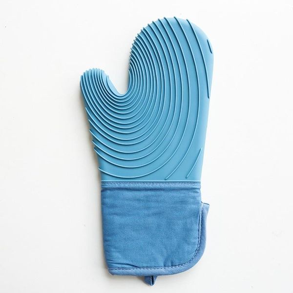 disposable gloves microwave oven anti-scalding thickened silicone high temperature baking
disposable gloves microwave oven anti-scalding thickened silicone high temperature baking