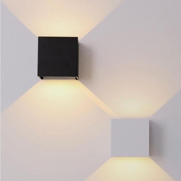 wall lamp aluminum cob modern 6w fashion bedroom light high-end indoor lighting luminous living room bathroom cube
wall lamp aluminum cob modern 6w fashion bedroom light high-end indoor lighting luminous living room bathroom cube
