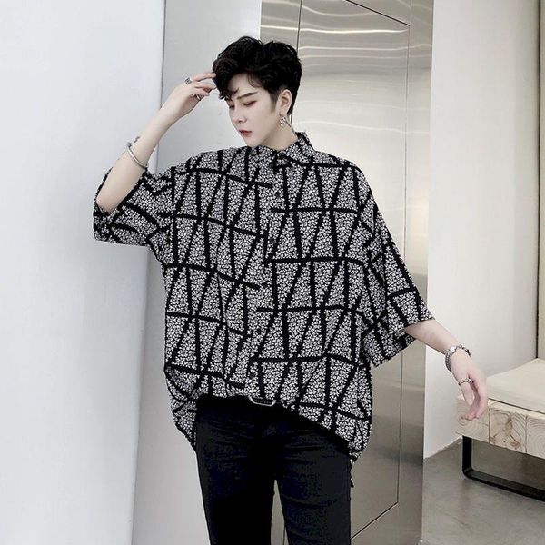 men's casual shirts 2021 summer mens shirt dark ins personality small flower pattern printing loose shoulder short-sleeved, White;black
men's casual shirts 2021 summer mens shirt dark ins personality small flower pattern printing loose shoulder short-sleeved, White;black