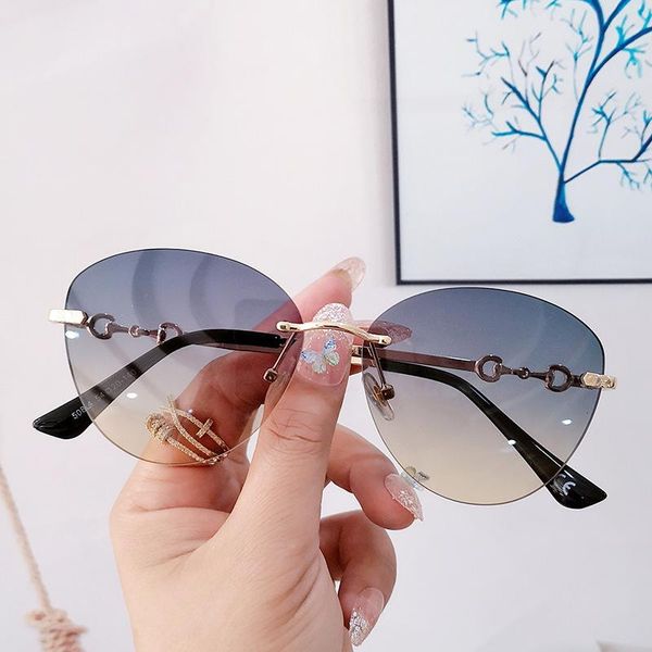 sunglasses abay elegant cat eye gradient women rimless trimmed metal eyewear female men's street camping hiking uv400 zonnebril, White;black
sunglasses abay elegant cat eye gradient women rimless trimmed metal eyewear female men's street camping hiking uv400 zonnebril, White;black
