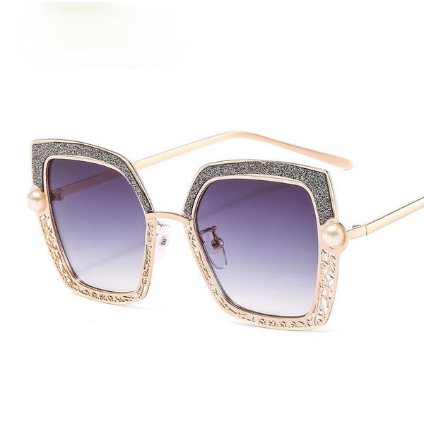 sunglasses 2021 metal fashion pearl hollow gorgeous color technology women's personality versatile, White;black
sunglasses 2021 metal fashion pearl hollow gorgeous color technology women's personality versatile, White;black