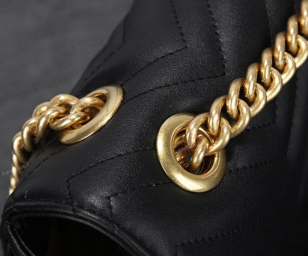 leather shoulder bag ladies handbag chain messenger wallet factory production wholesale sales price concessions
leather shoulder bag ladies handbag chain messenger wallet factory production wholesale sales price concessions