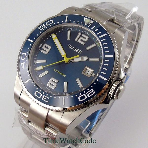 wristwatches 43mm automatic men's watch miyota8215 movement blue dial sapphire glass date ceramic bezel insert luminous oyster bracelet, Slivery;brown
wristwatches 43mm automatic men's watch miyota8215 movement blue dial sapphire glass date ceramic bezel insert luminous oyster bracelet, Slivery;brown