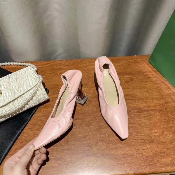dress shoes pointed witch trendy design high heels genuine leather out commuter alternative fashion single, Black
dress shoes pointed witch trendy design high heels genuine leather out commuter alternative fashion single, Black