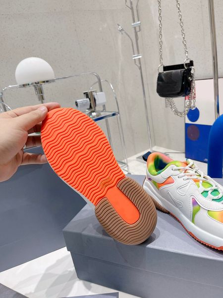 2022 new luxury designer dunks casual shoes sneakers multi color comfortable breathable design trend size 35-40
2022 new luxury designer dunks casual shoes sneakers multi color comfortable breathable design trend size 35-40