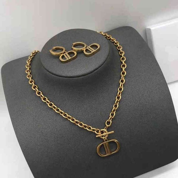 factory specials aa designer jiadijia's new letter earrings clavicle chain necklace femininity fashion personality earrings b79n, Golden
factory specials aa designer jiadijia's new letter earrings clavicle chain necklace femininity fashion personality earrings b79n, Golden