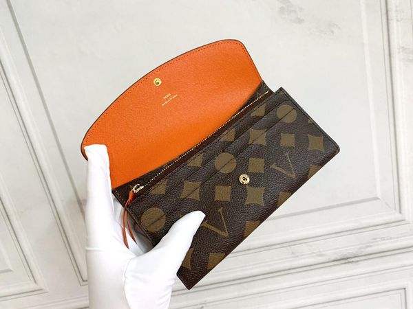 2021 fashion flowers designer wallets luxurys men women leather bags classic letters key coin purse original box plaid cardholders m60136, Red;black
2021 fashion flowers designer wallets luxurys men women leather bags classic letters key coin purse original box plaid cardholders m60136, Red;black