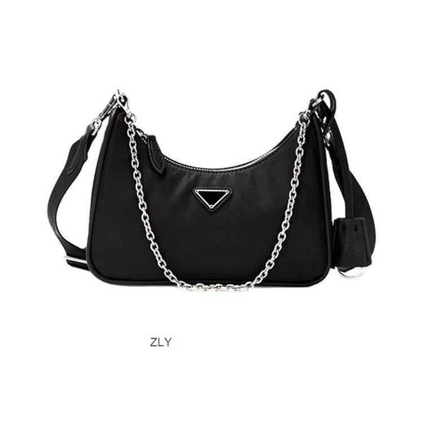 2021 armpit bag nylon single key messenger light women's big with small hand zly bags
2021 armpit bag nylon single key messenger light women's big with small hand zly bags