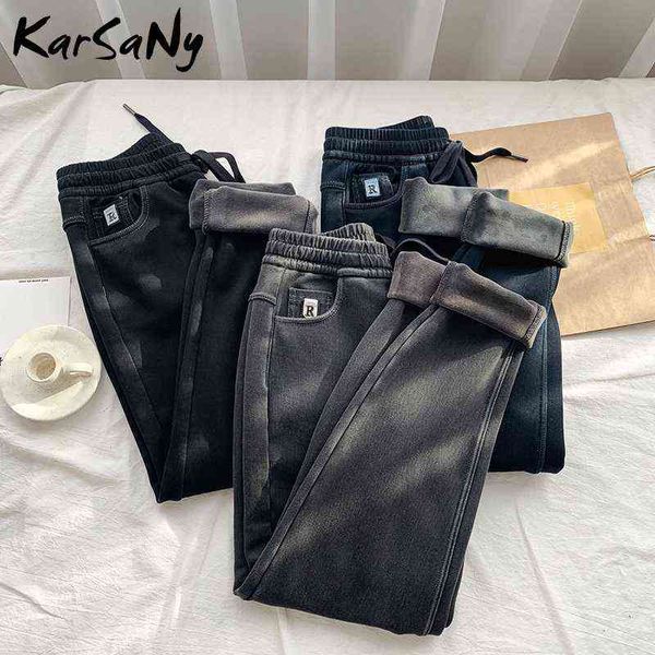 warm jeans for women winter straight denim pants high waist loose soft cotton fleece harem velvet lined woman 211129, Blue
warm jeans for women winter straight denim pants high waist loose soft cotton fleece harem velvet lined woman 211129, Blue