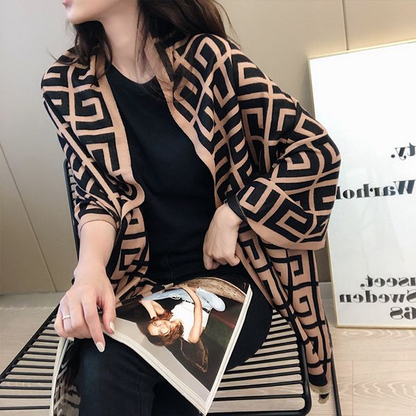 and new scarf women's imitation cashmere versatile double-sided tassel shawl medium letter thickened warm bib, Blue;gray
and new scarf women's imitation cashmere versatile double-sided tassel shawl medium letter thickened warm bib, Blue;gray