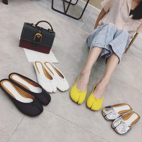 slippers cloven toe women tabi ninja silver leather flat cozy shoes summer pig's feet shape babouche band rope slides, Black
slippers cloven toe women tabi ninja silver leather flat cozy shoes summer pig's feet shape babouche band rope slides, Black