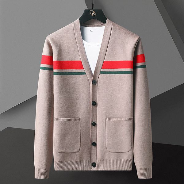 new designer brand luxury fashion korean mens knitted cardigan sweater casual jacket jacket mens 2021, White;black
new designer brand luxury fashion korean mens knitted cardigan sweater casual jacket jacket mens 2021, White;black